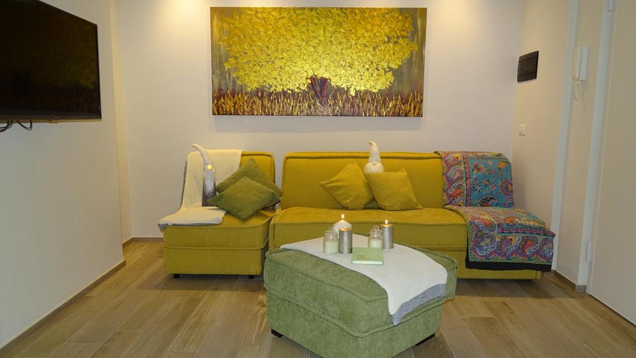 Blue Moon - Via Parigi Apartments Aosta Exterior photo